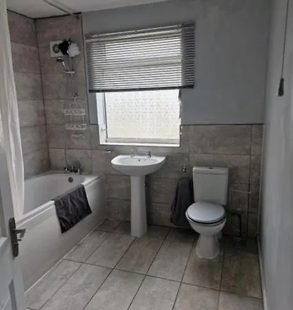 3 Bedroom House, Close To Woodland, Chesterfield And Peak District Brimington Exterior foto
